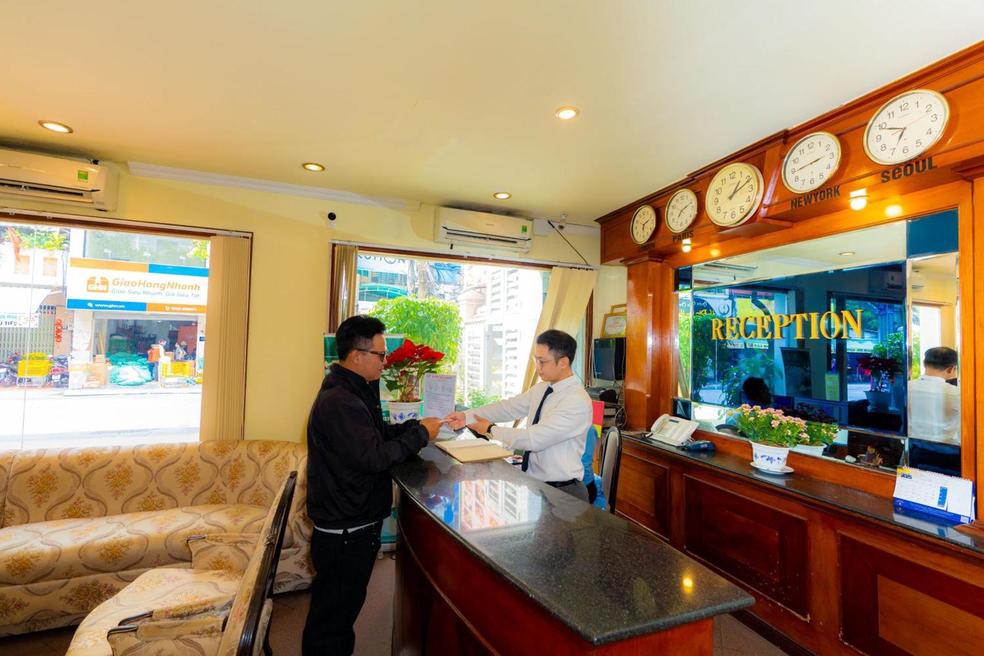 Hoang Ha Boutique Hotel Ho Chi Minh City Bagian luar foto